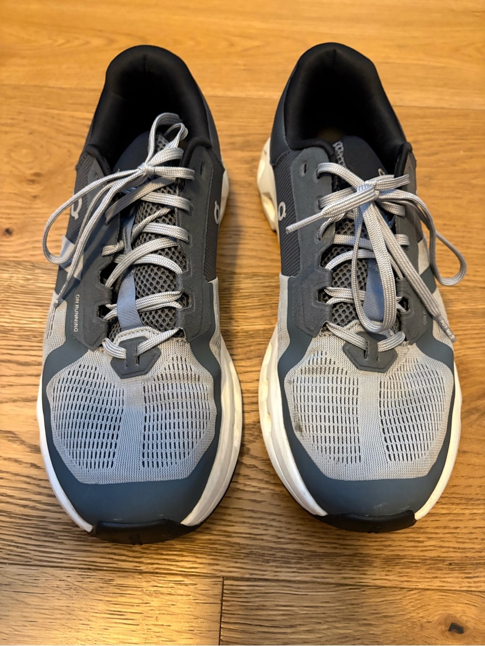 On Running Cloudrunner 2 Alloy Chambray Men’s size 11